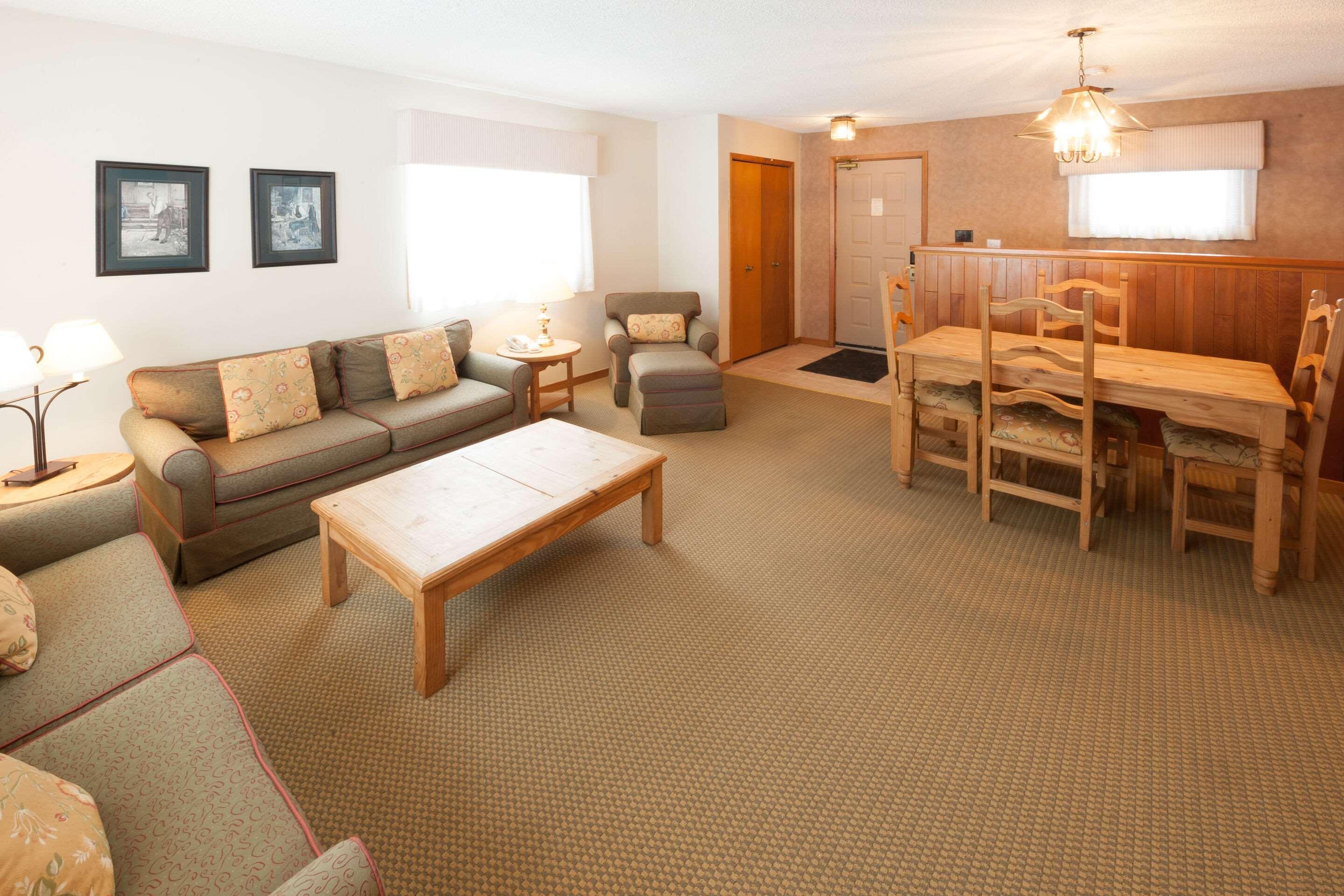 Pinestone Resort, Conference Centre, Spa & Golf Course Haliburton Exterior foto