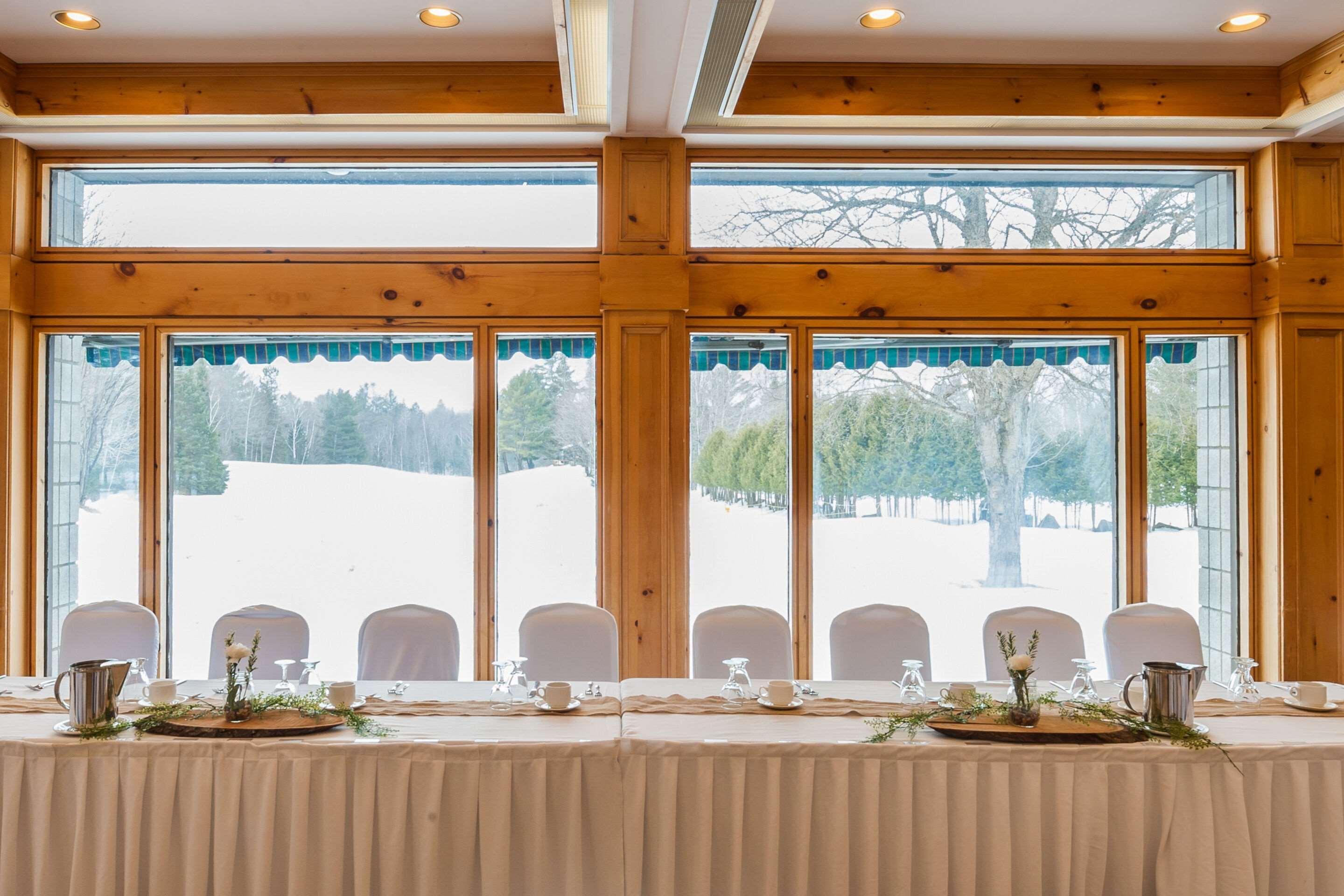 Pinestone Resort, Conference Centre, Spa & Golf Course Haliburton Exterior foto