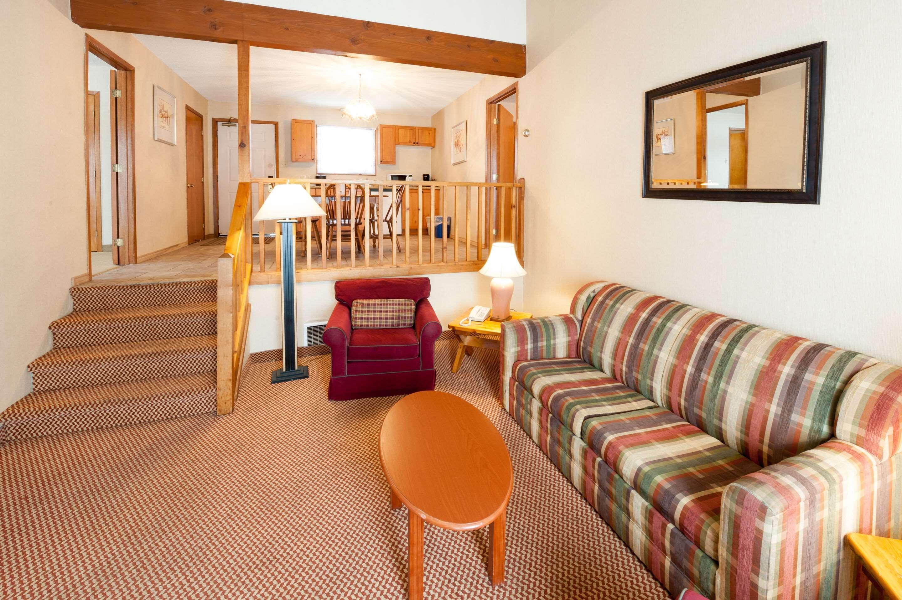 Pinestone Resort, Conference Centre, Spa & Golf Course Haliburton Exterior foto
